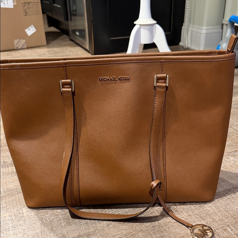 Michael Kors Jet Set Toto